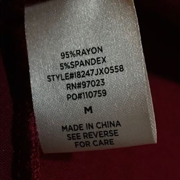 Pretty Rebel Tee Long Sleeve Graphic Strong Beautiful Kind  Size M Junior - Picture 5 of 6